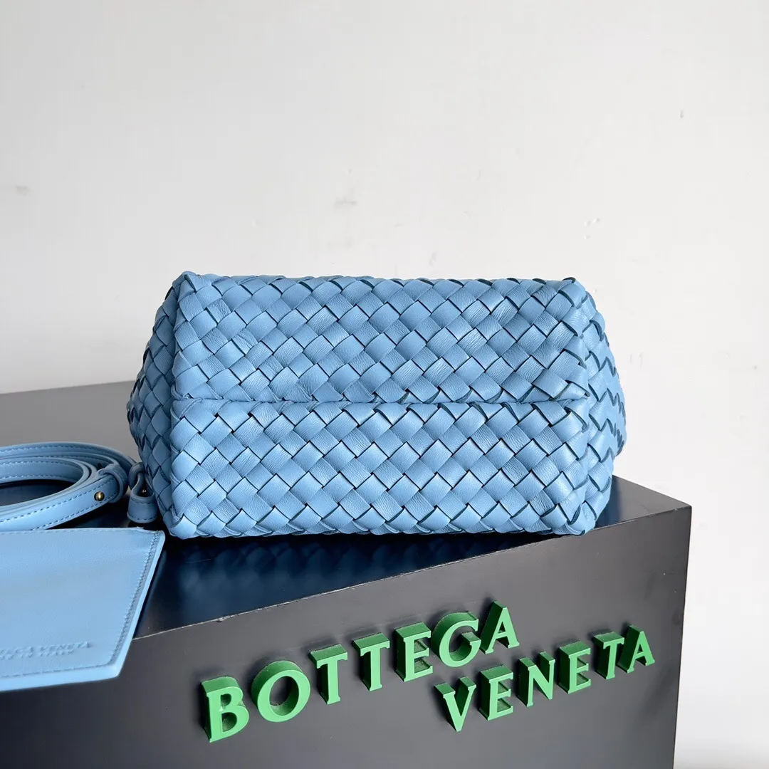 All categories 💚 Authentic bags 💚 BV 2025 new BV handbags